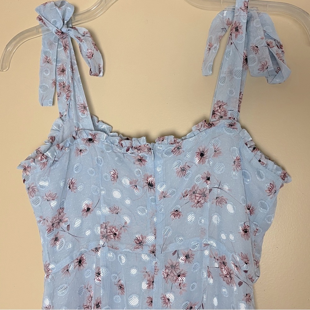 Lulus Terrace View Midi Dress M Floral Pleated NWT Cottagecore Romantic Party - Picture 5 of 16